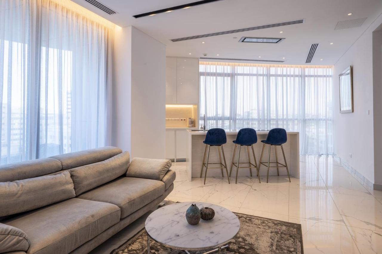 360 Nicosia - 1 Bedroom Luxurious Residence Bagian luar foto