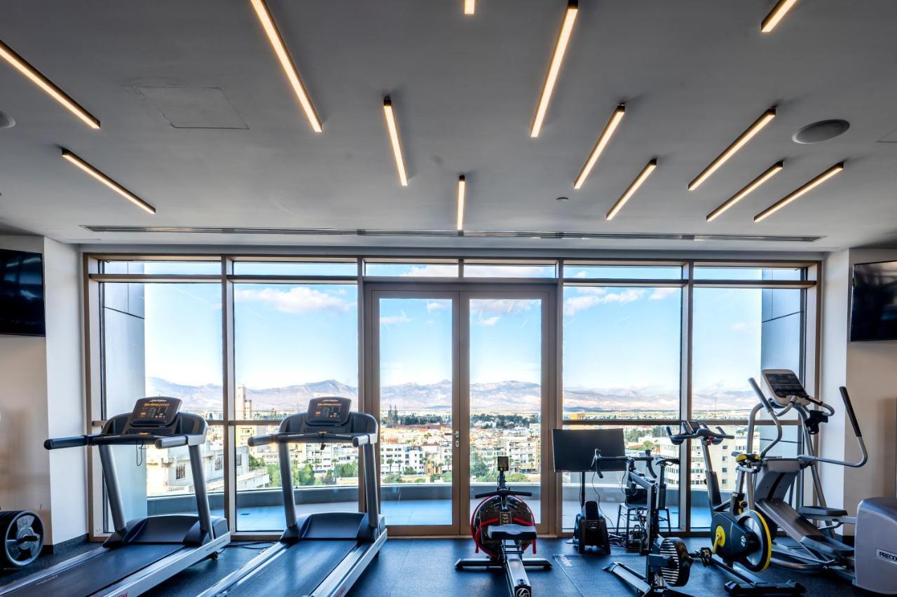 360 Nicosia - 1 Bedroom Luxurious Residence Bagian luar foto